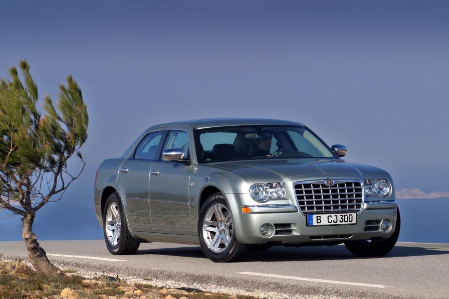  Chrysler 300C (LX) 2005 года  (фото 91 из 120)